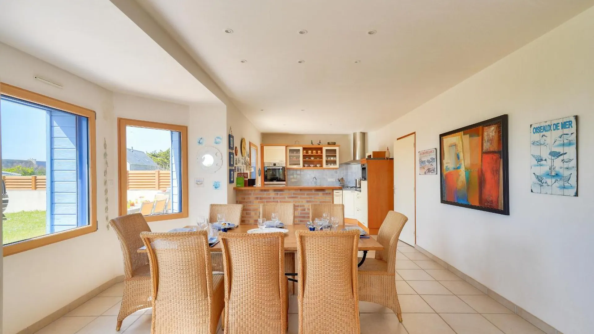 Vue Mer ! A 200M De La Plage, Maison Pour 9 Plovan Holiday home